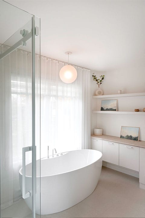 DAWN, Oeuvre sur toile étirée