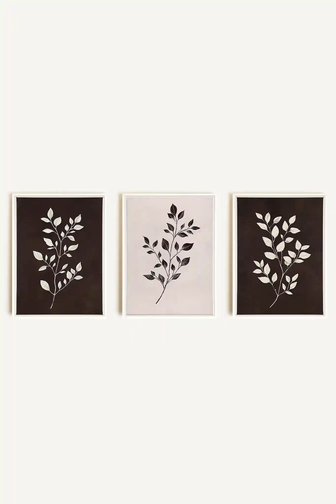 TRIO FEUILLAGE BRUN, 3 Works on stretched canvas, framed in white