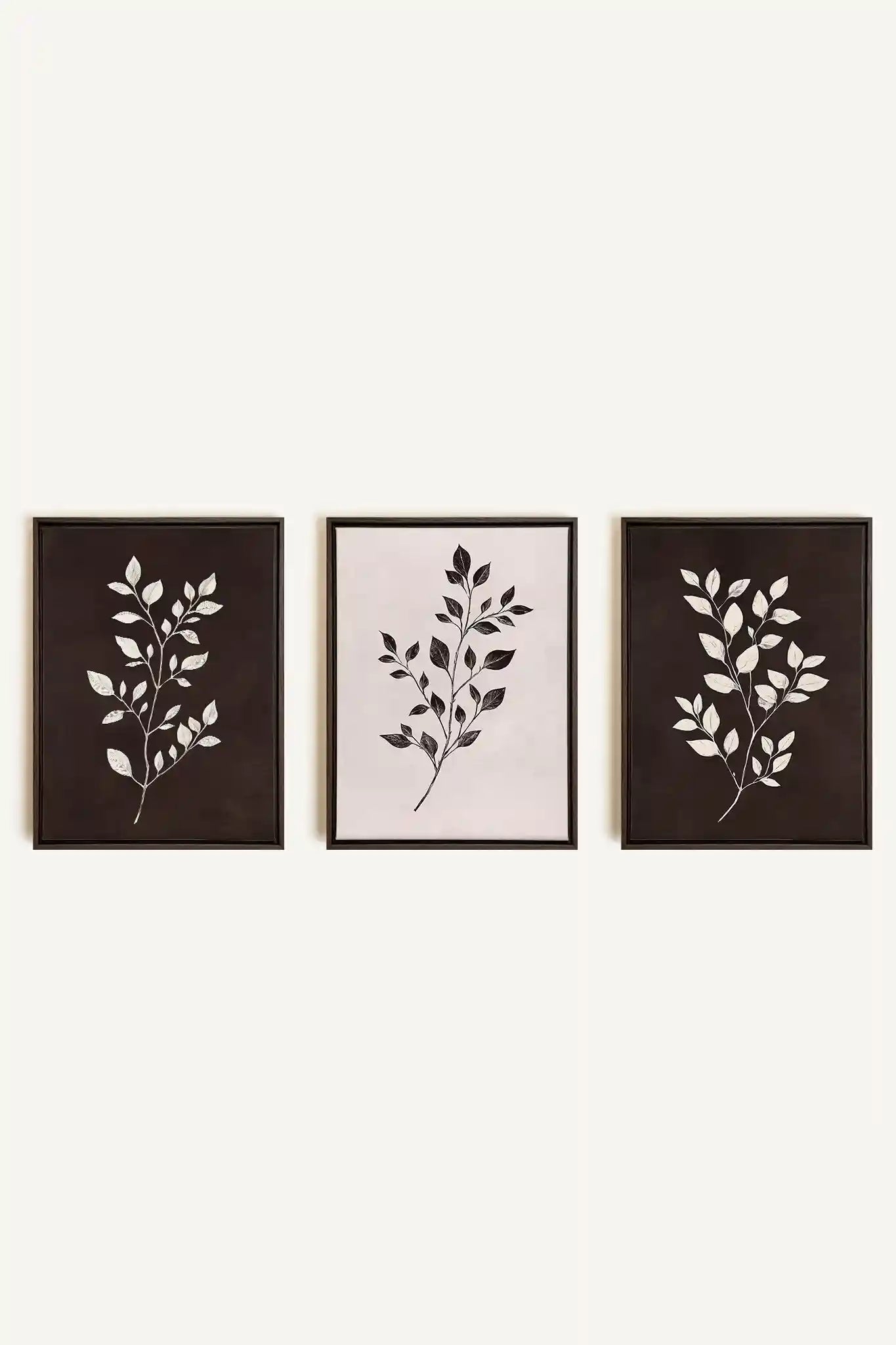 TRIO FEUILLAGE BRUN, 3 Oeuvres sur toile étirée, encadré Brun Noyer