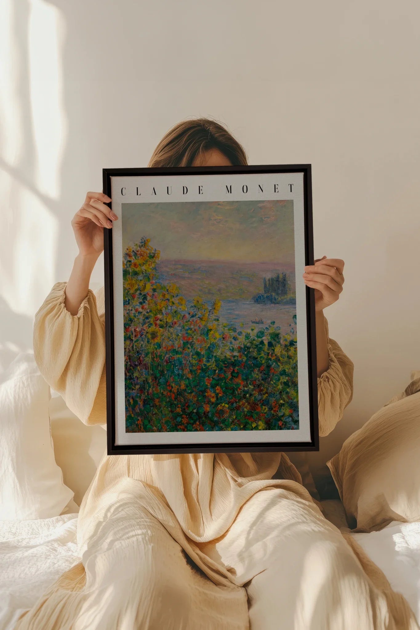 VUE DE JARDIN, Oeuvre sur toile étirée, encadré Noir