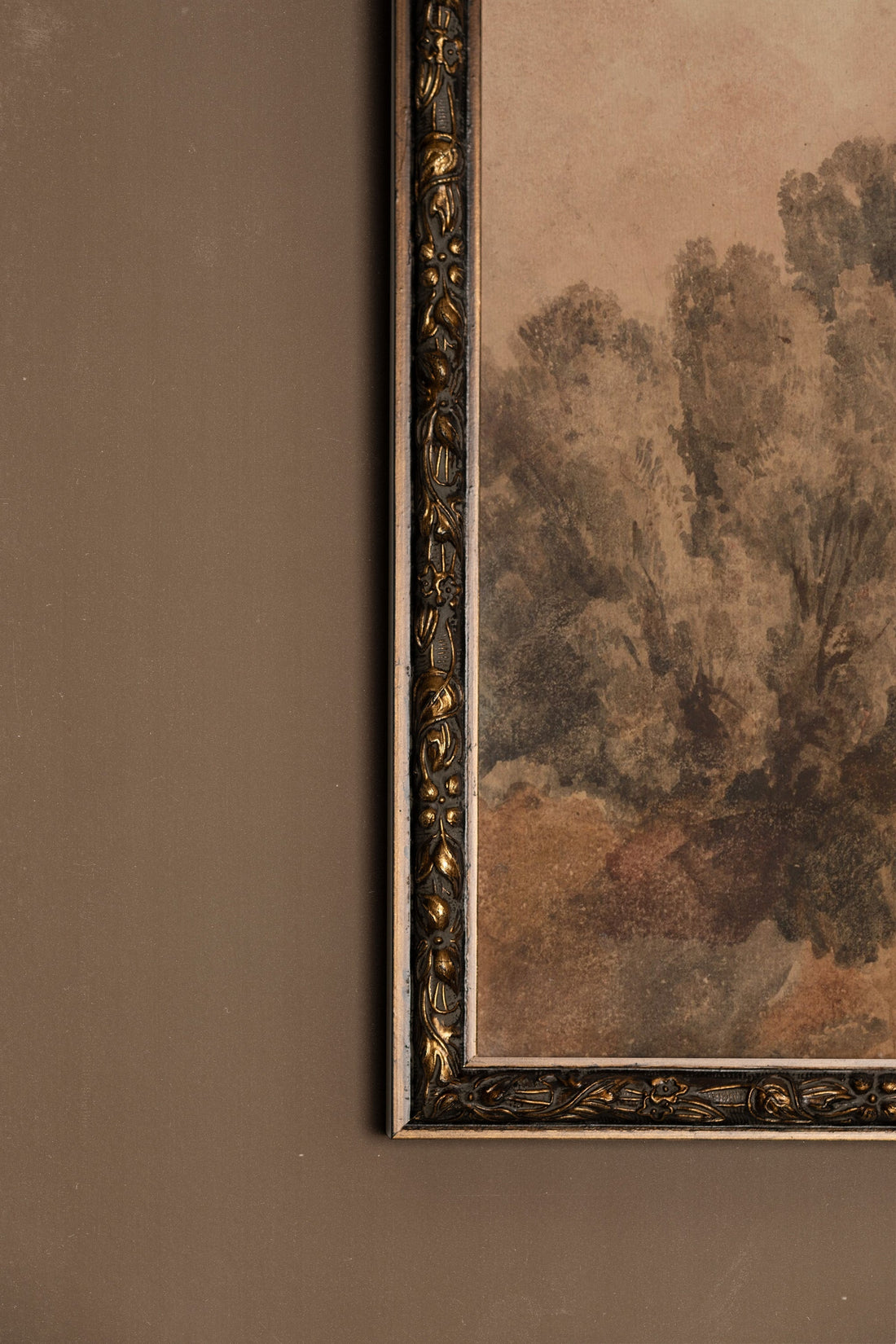 SOUVENIRS FANÉS, Oeuvre sur toile rigide, encadré Vintage Bronze