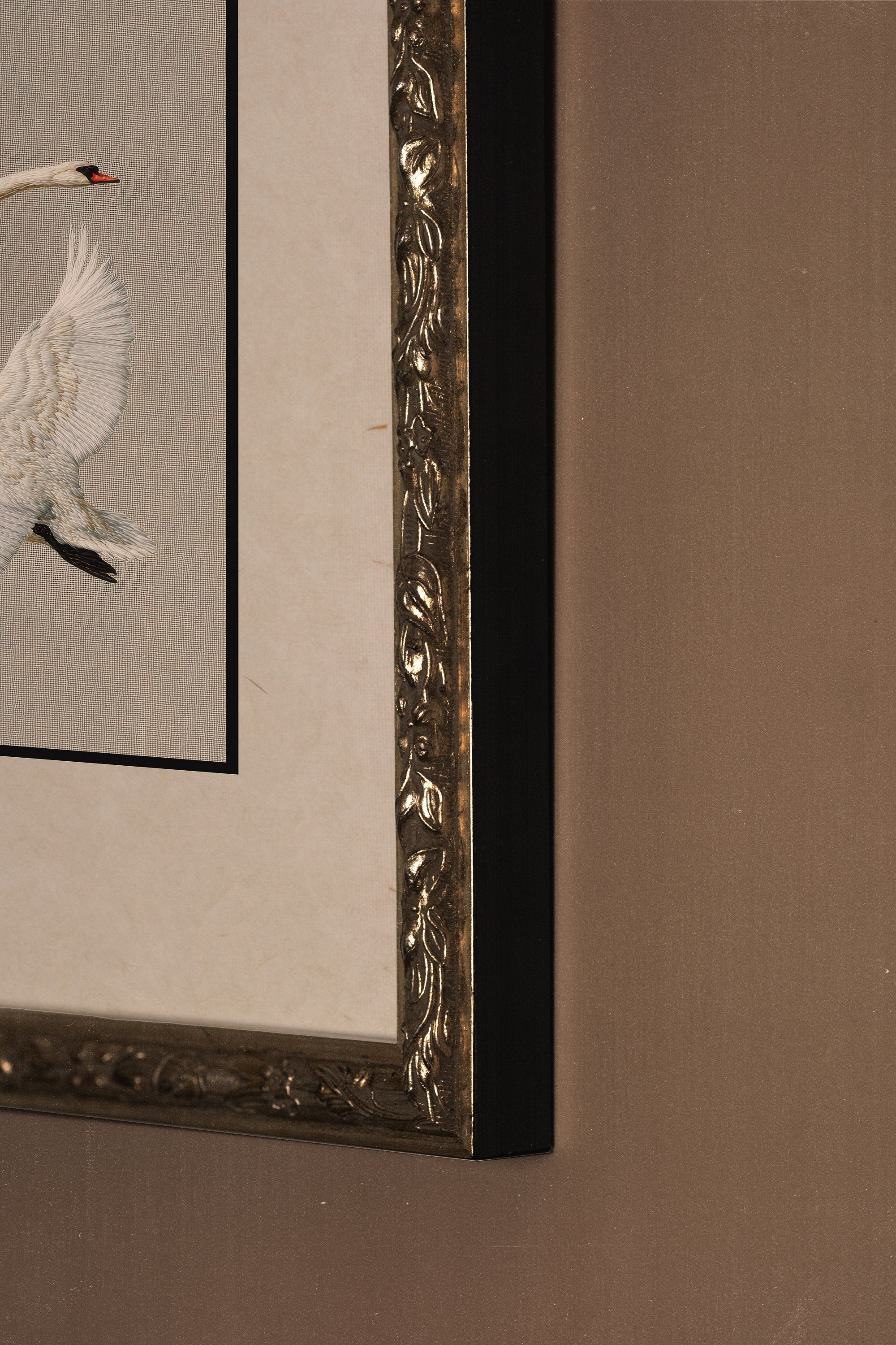 VOL ÉTERNEL, Artwork on rigid canvas, framed Vintage Silver
