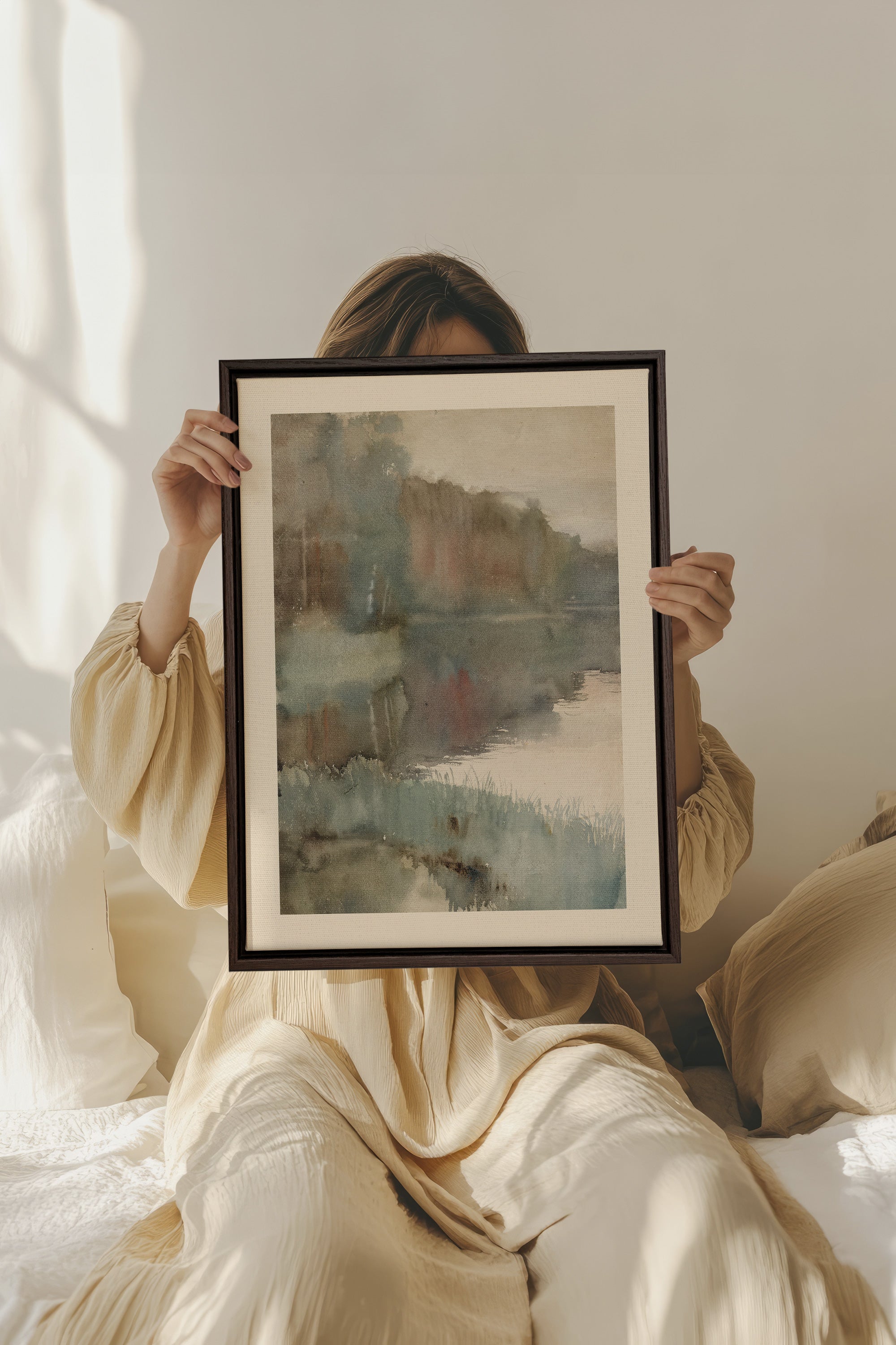 ÉCHO DU LAC, Oeuvre sur toile étirée, encadré Brun Noyer