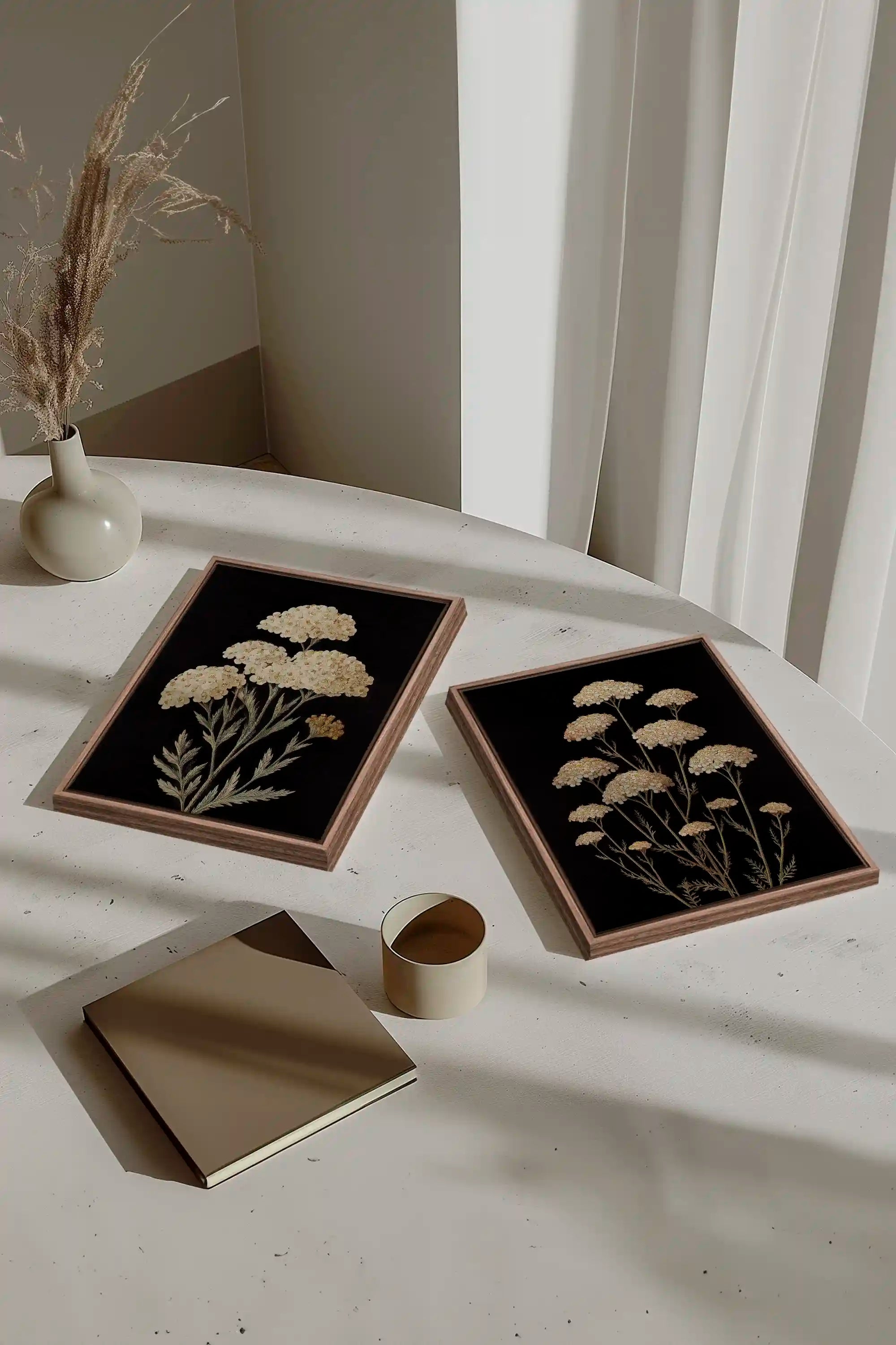 DUO SATINS DES CHAMPS, 2 Oeuvres sur toile étirée, encadré Brun Chêne