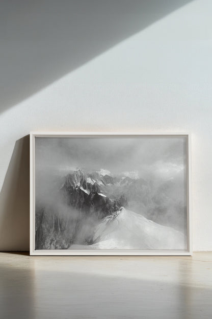 Eternal Peaks, Oeuvre sur toile étirée