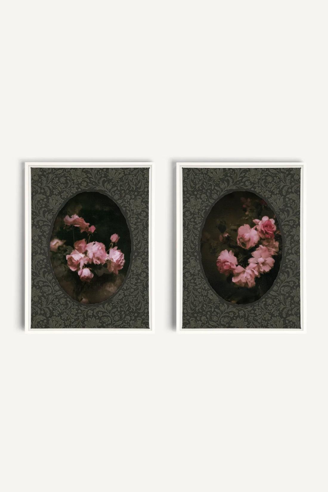 ROSES NOCTURNES DUO, 2 Oeuvres sur toile étirée, encadré Blanc