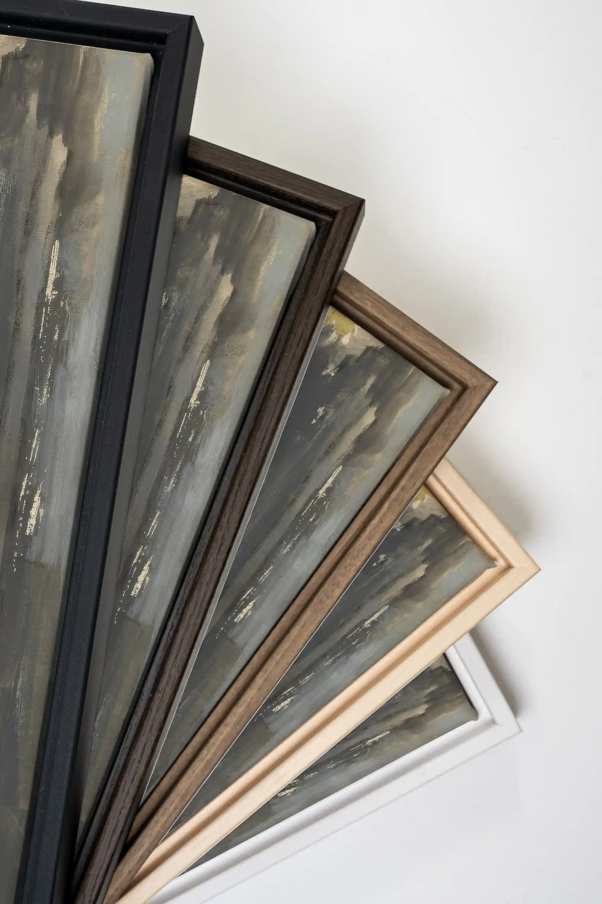 WINTER FRAGMENTS, Oeuvre sur toile étirée, encadré Brun Noyer