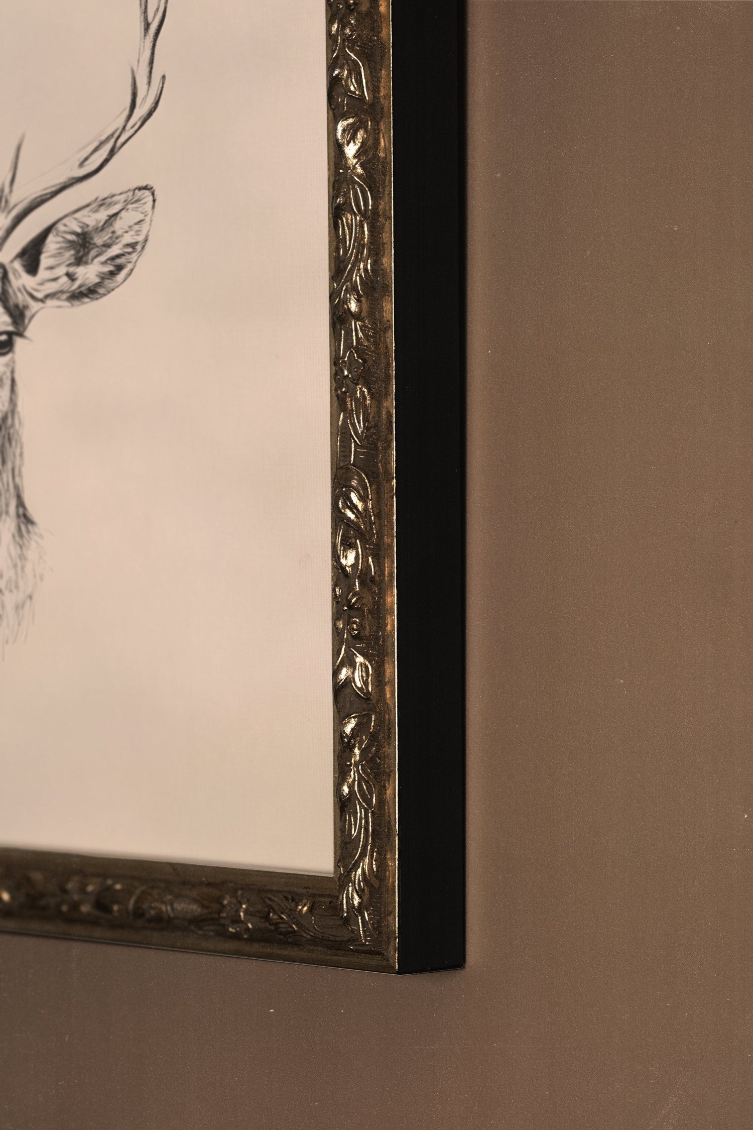 ESQUISSE SAUVAGE, Oeuvre sur toile rigide, encadré Vintage Argent