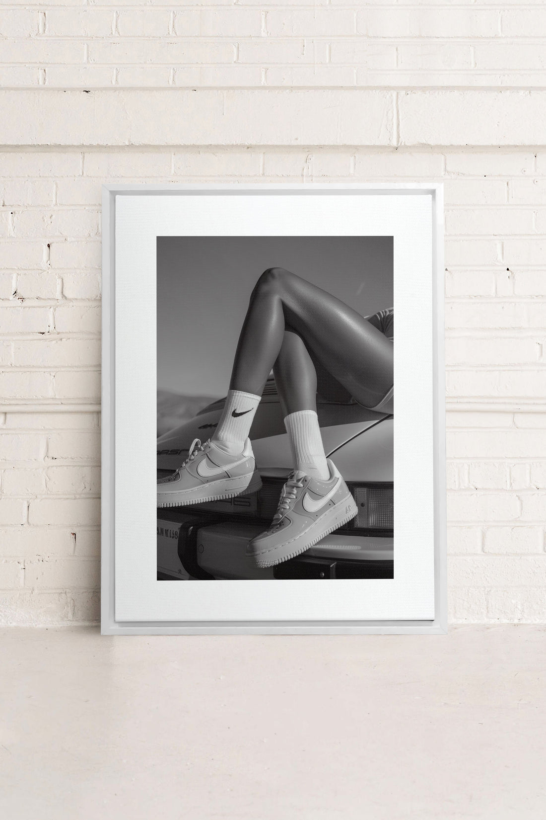 OLEKA CANVAS - BLACK &amp; WHITE BLISS, Oeuvre sur toile étirée, encadré Blanc