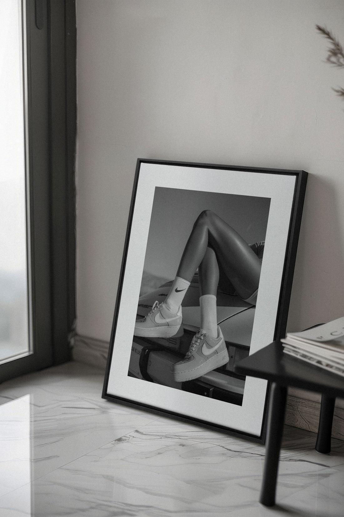 OLEKA CANVAS - BLACK &amp; WHITE BLISS, Oeuvre sur toile étirée, encadré Noir