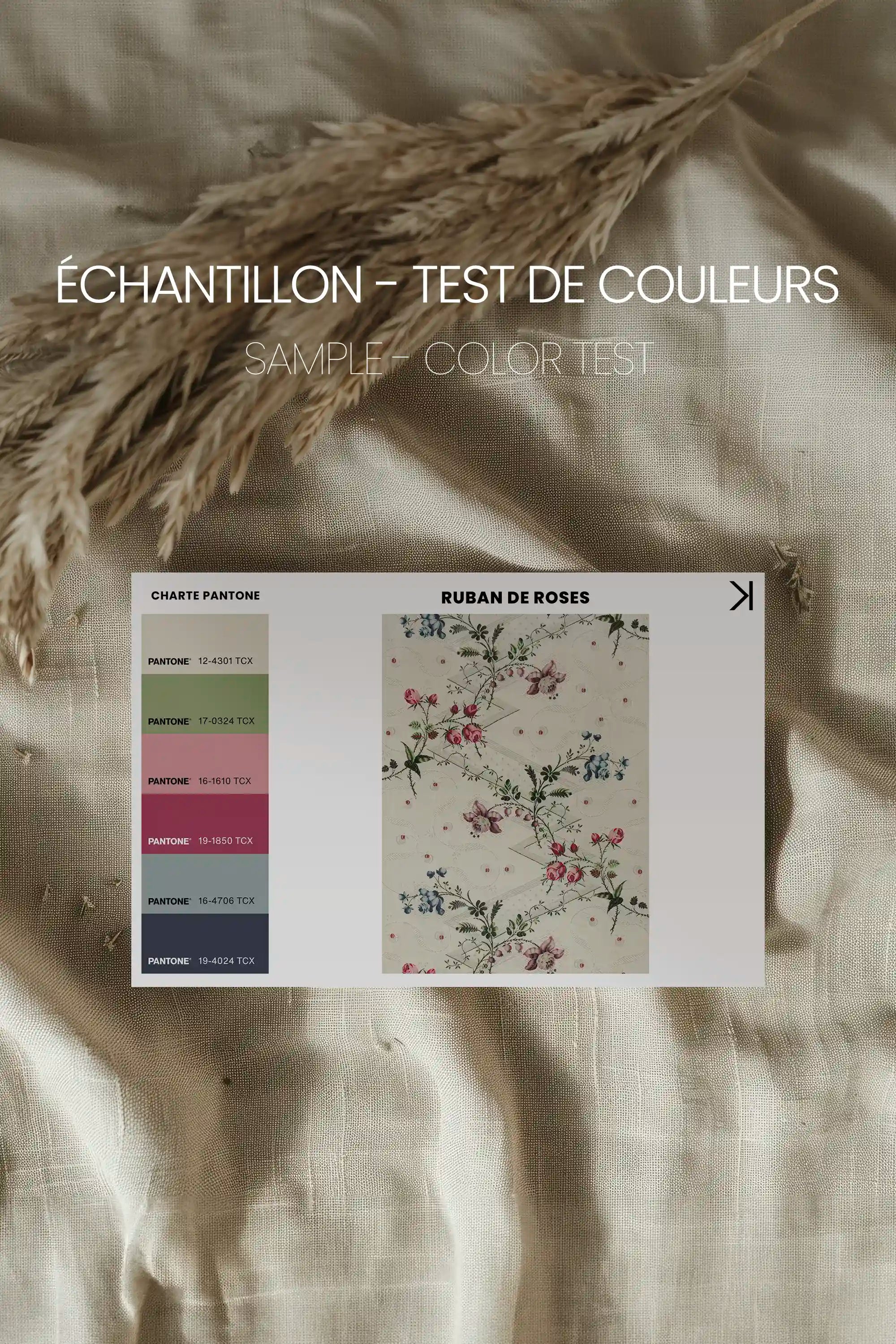 RUBAN DE ROSES, Oeuvre sur toile étirée, encadré Brun Chêne