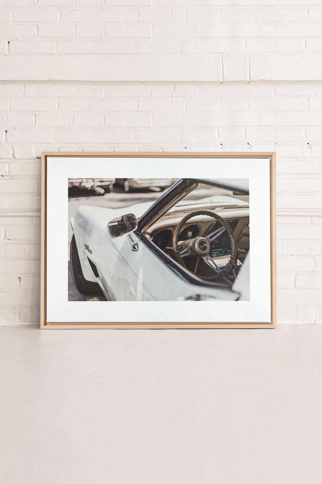 LUXURY RIDE, Artwork on stretched canvas, framed Natural Light