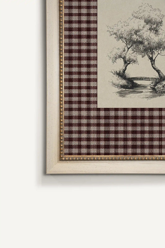 BETWEEN THE TREES, Oeuvre sur toile rigide, encadré Vintage Blanc