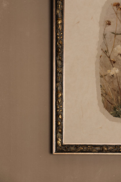 AGED BEAUTY, Oeuvre sur toile rigide, encadré Vintage Bronze