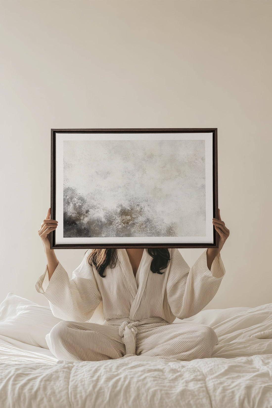 OLEKA CANVAS - FADED ESSENCE, Oeuvre sur toile étirée, encadré Brun Noyer