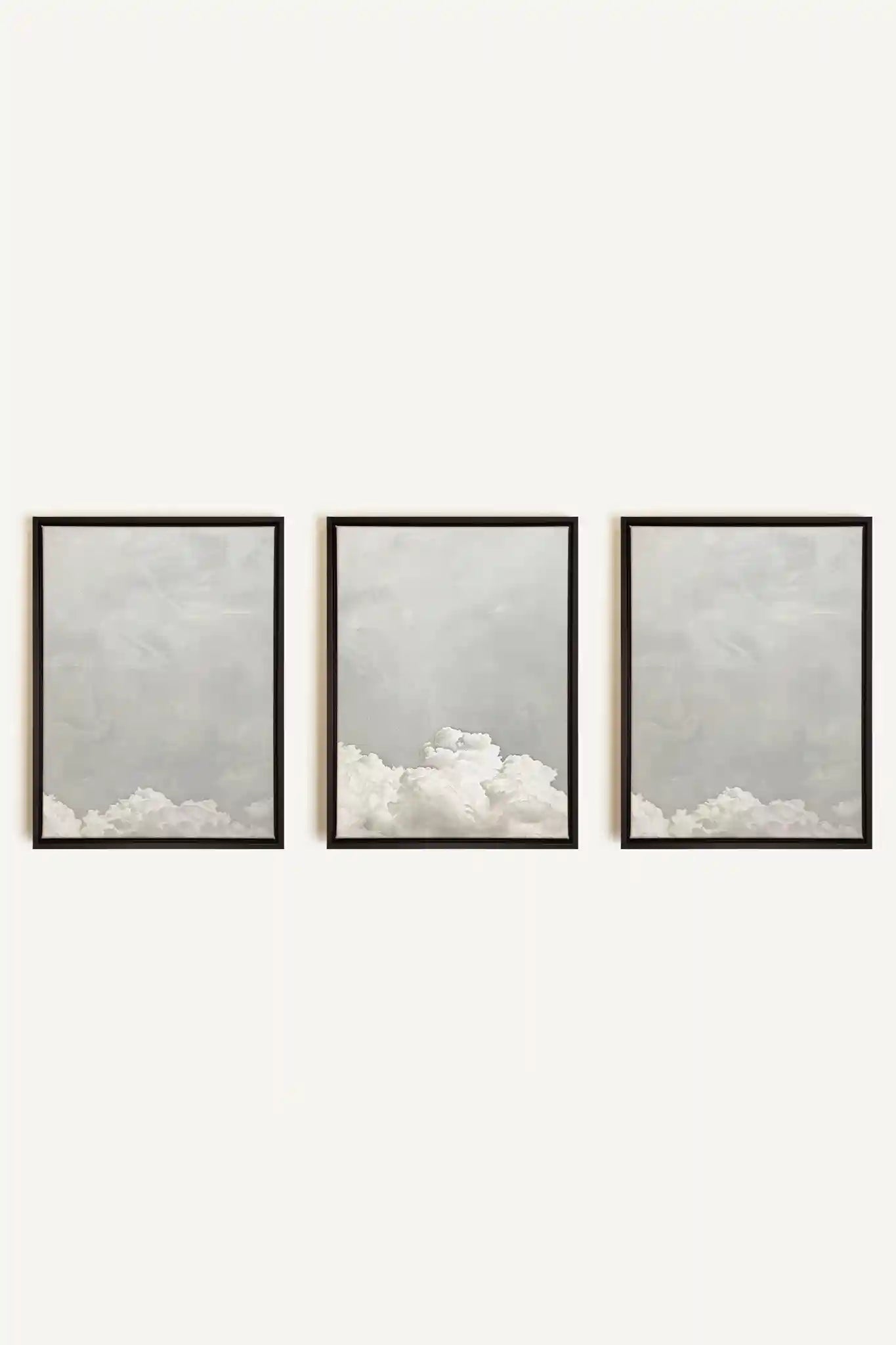 ANTIQUE CLOUDSCAPE TRIO, 3 Oeuvres sur toile étirée, encadré Noir