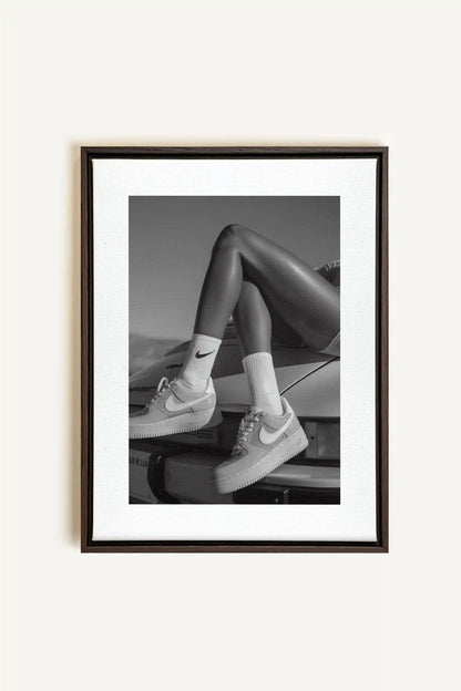 BLACK &amp; WHITE BLISS, Oeuvre sur toile étirée, encadré Brun Noyer