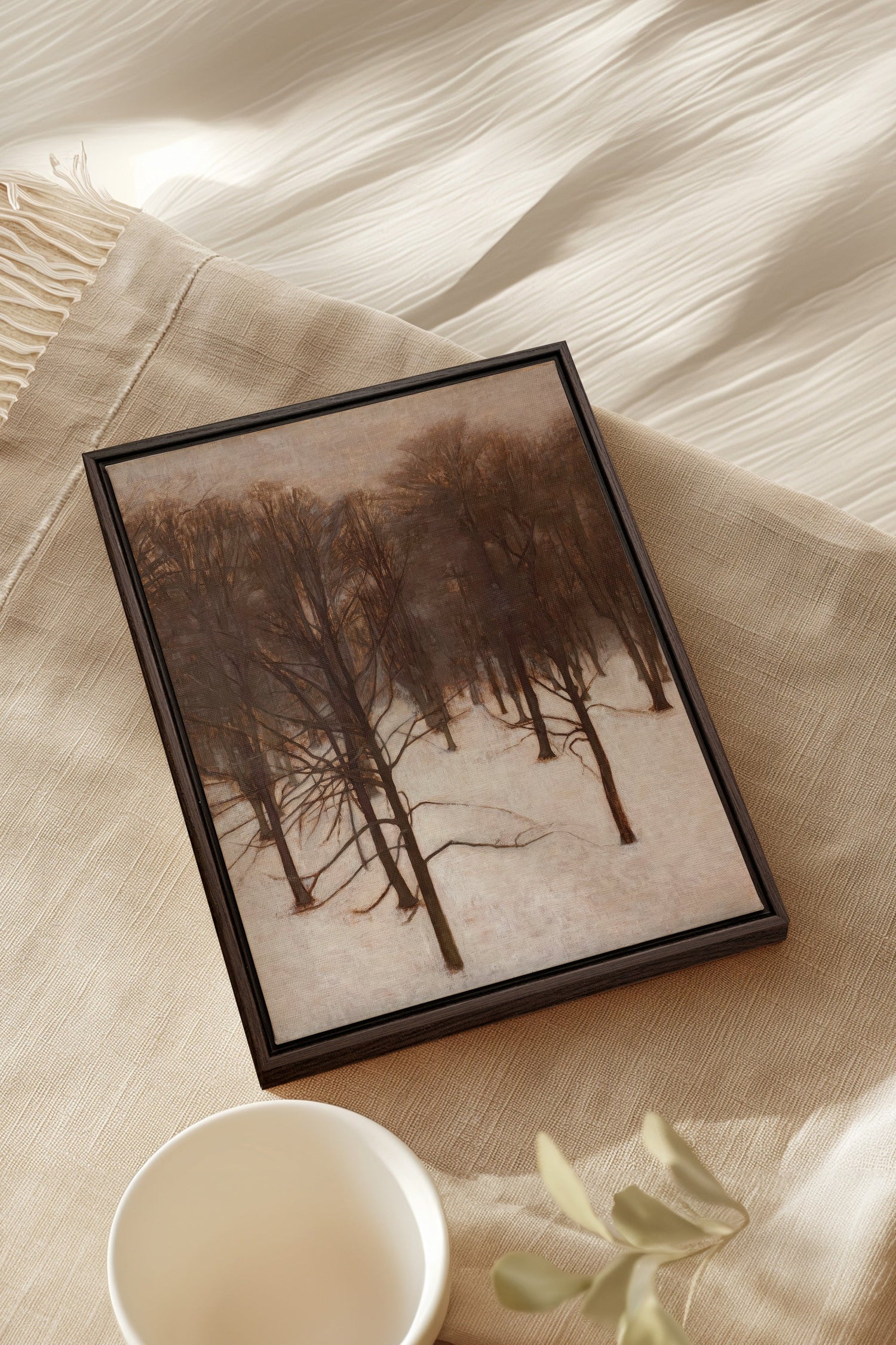FORÊT DE GIVRE, Oeuvre sur toile étirée, encadré Brun Noyer