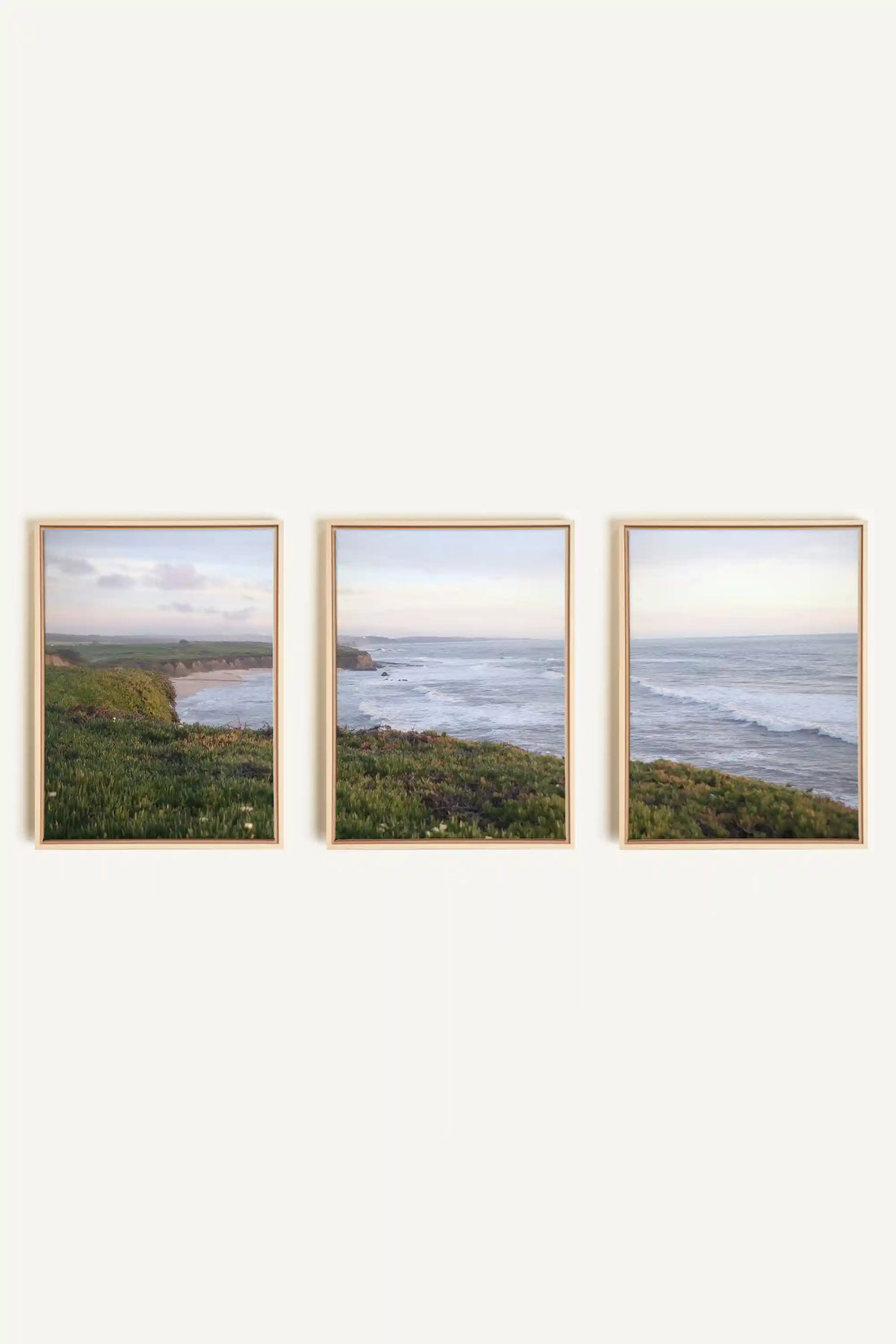 OCEANFOLD TRIO, 3 Works on stretched canvas, framed Naturel Clair