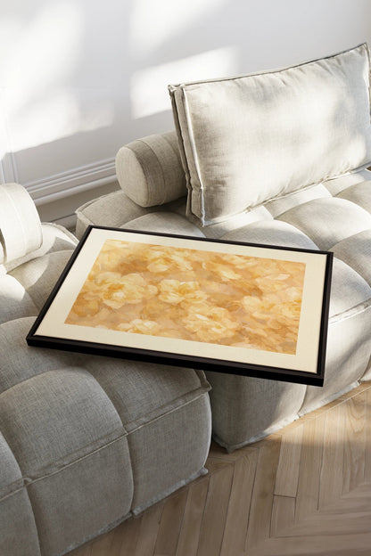 APRICOT PETALS, Oeuvre sur toile étirée, encadré Noir