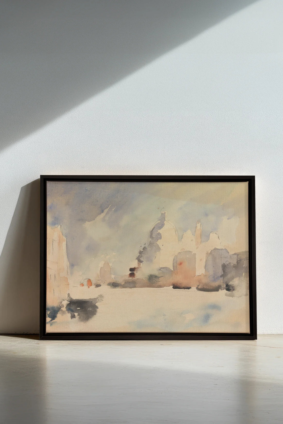 CITY IN MIST, Oeuvre sur toile étirée, encadré Noir