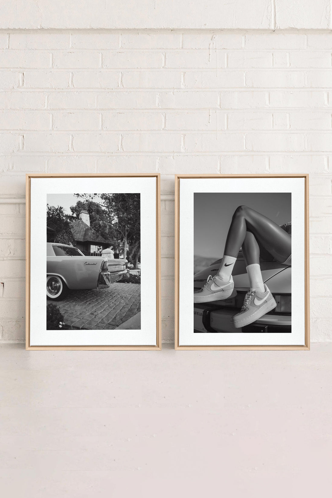 ELEGANCE BLISSFUL DUO, 2 Artworks on stretched canvas, framed Natural Light