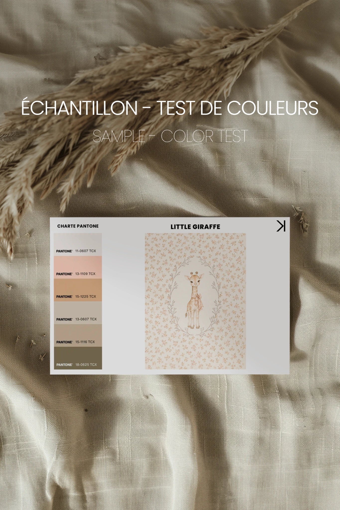 LITTLE GIRAFFE, Oeuvre sur toile rigide, encadré Naturel Clair