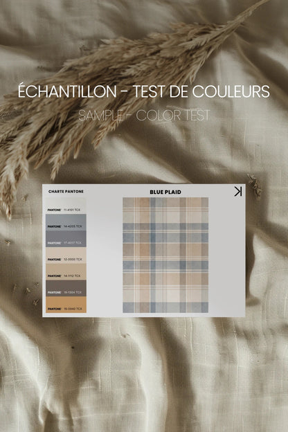 BLUE PLAID, Oeuvre sur toile rigide, encadré brun chêne