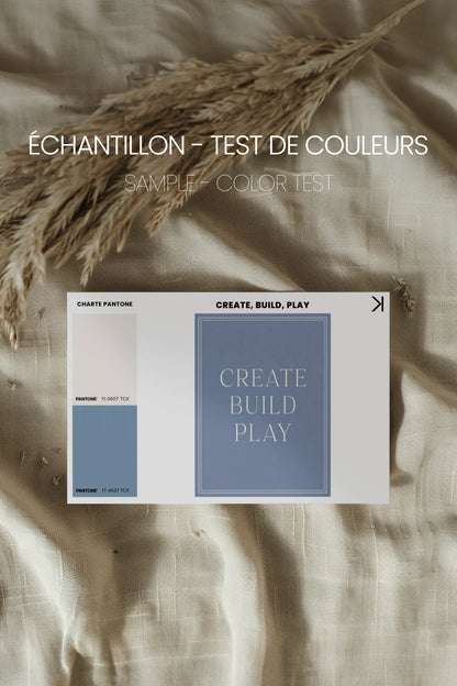 CREATE,BUILD,PLAY, Oeuvre sur toile rigide, encadré brun chêne