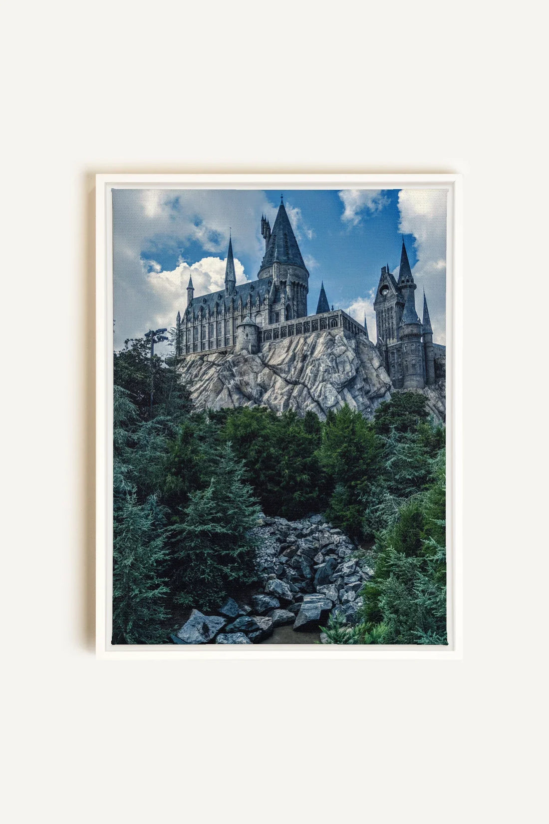 OLEKA CANVAS - FORTRESS OF KNOWLEDGE, Oeuvre sur toile étirée, encadré Blanc