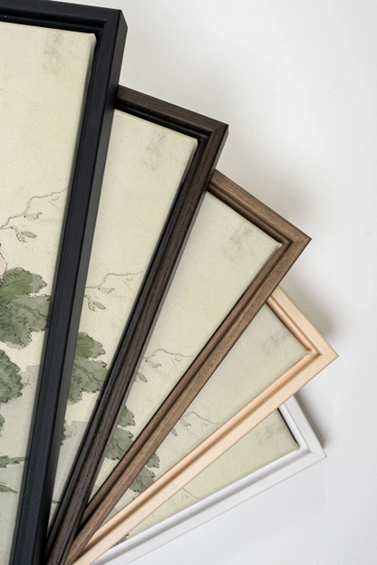 LE JARDIN PAPILLON, Oeuvre sur toile étirée, encadré Brun Noyer