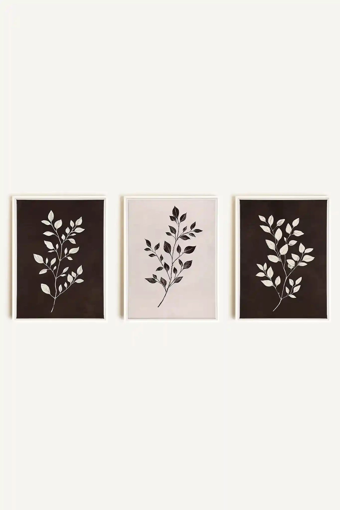 TRIO FEUILLAGE BRUN, 3 Oeuvres sur toile étirée, encadré Blanc