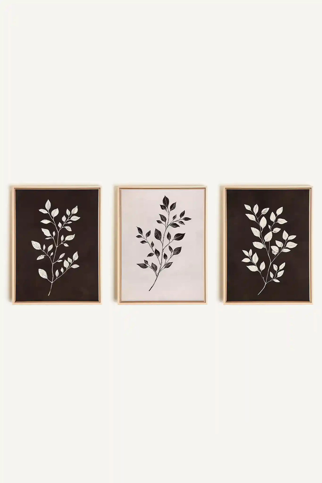 TRIO FEUILLAGE BRUN, 3 Oeuvres sur toile étirée, encadré Naturel Clair